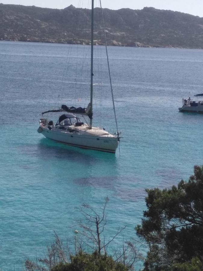 Botel Scugnizza Smeralda Cannigione