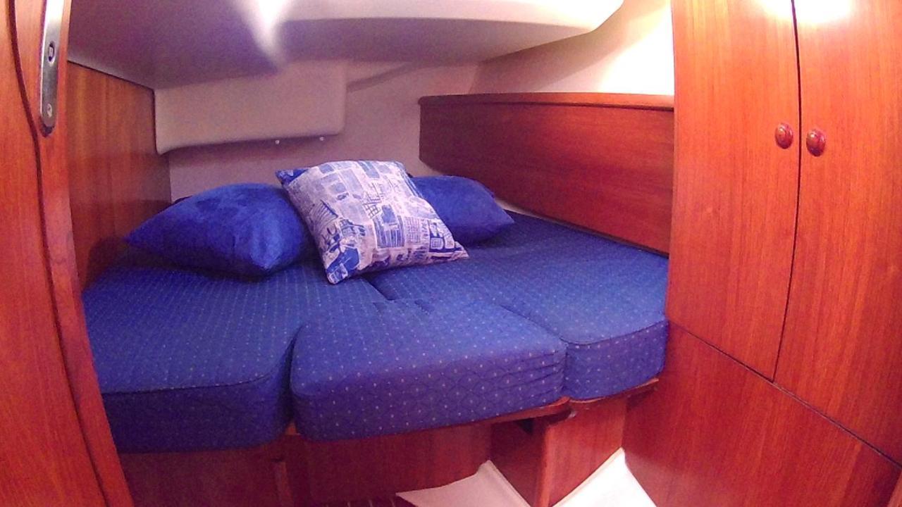 Scugnizza Smeralda Botel *